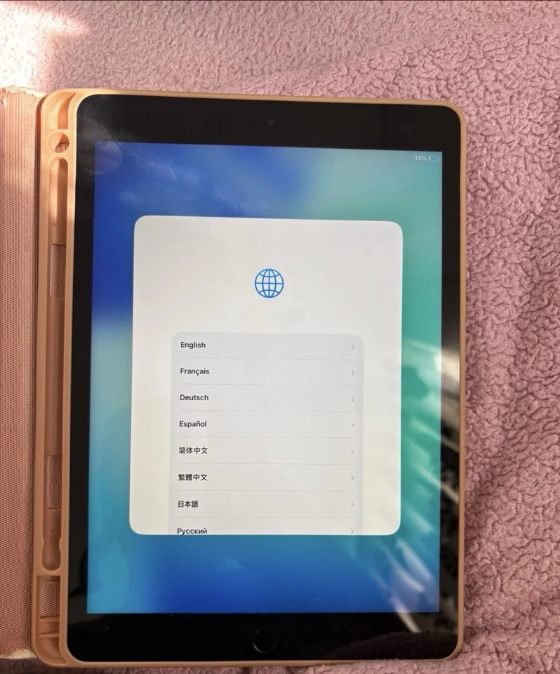 Apple iPad (10th generation) · 64GB · Cellular, photo 3 of 3