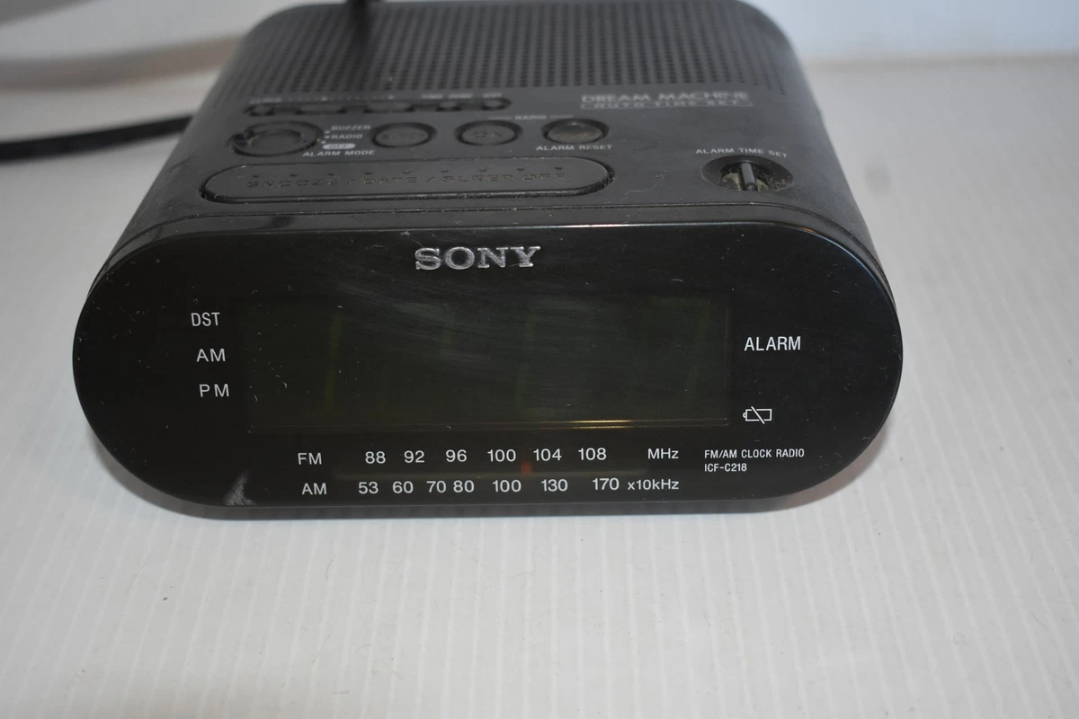 Sony Dream Machine ICF-C218 Radio Reloj Despertador AM/FM Digital (GEQ10)