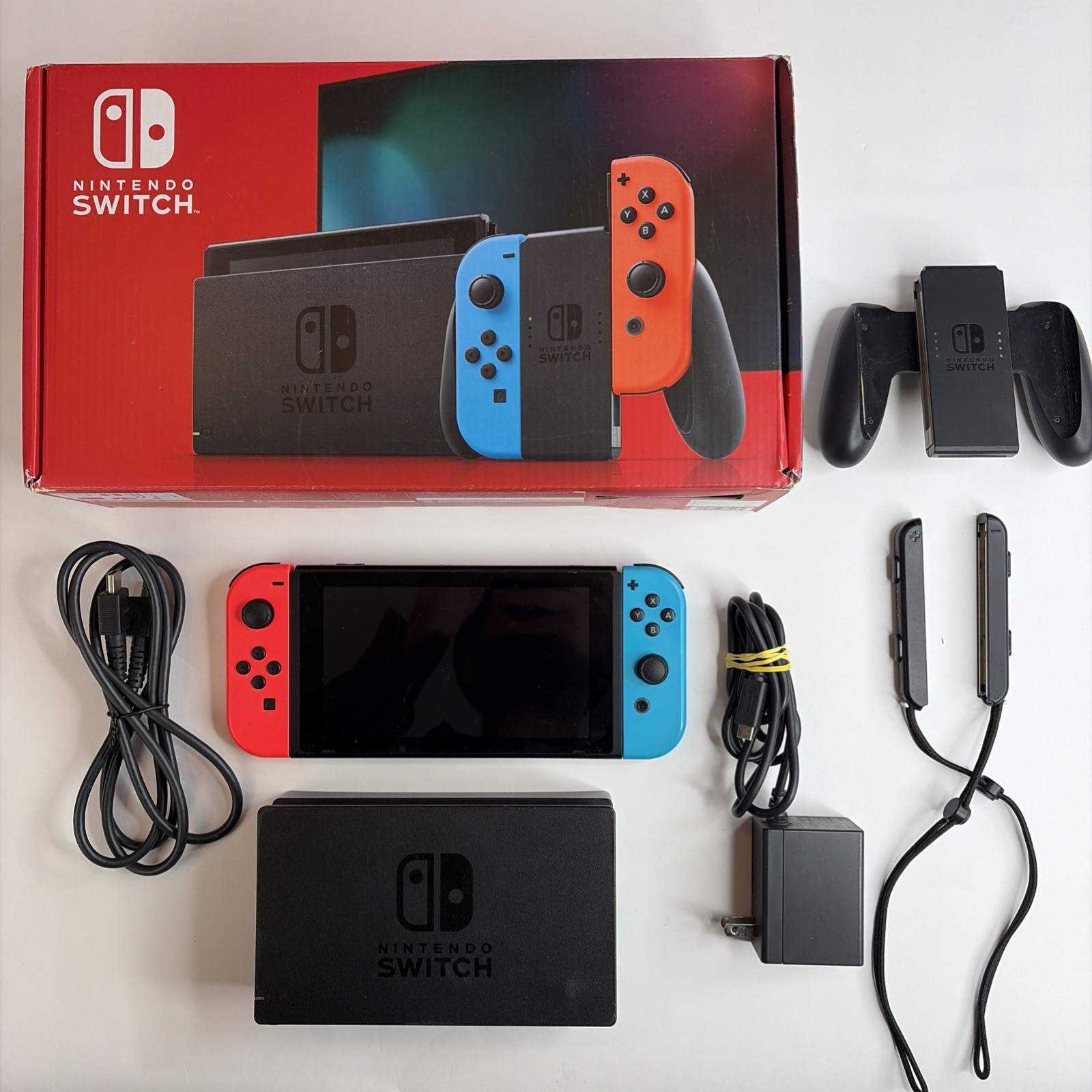 Nintendo Switch Console – Red & Blue Joy-Cons – Complete in Box US Model