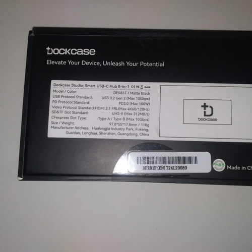 DOCKCASE Smart 8-in-1 CFexpress Type B/Type A Card Reader with Touch Screen | UH - Afbeelding 3 van 13