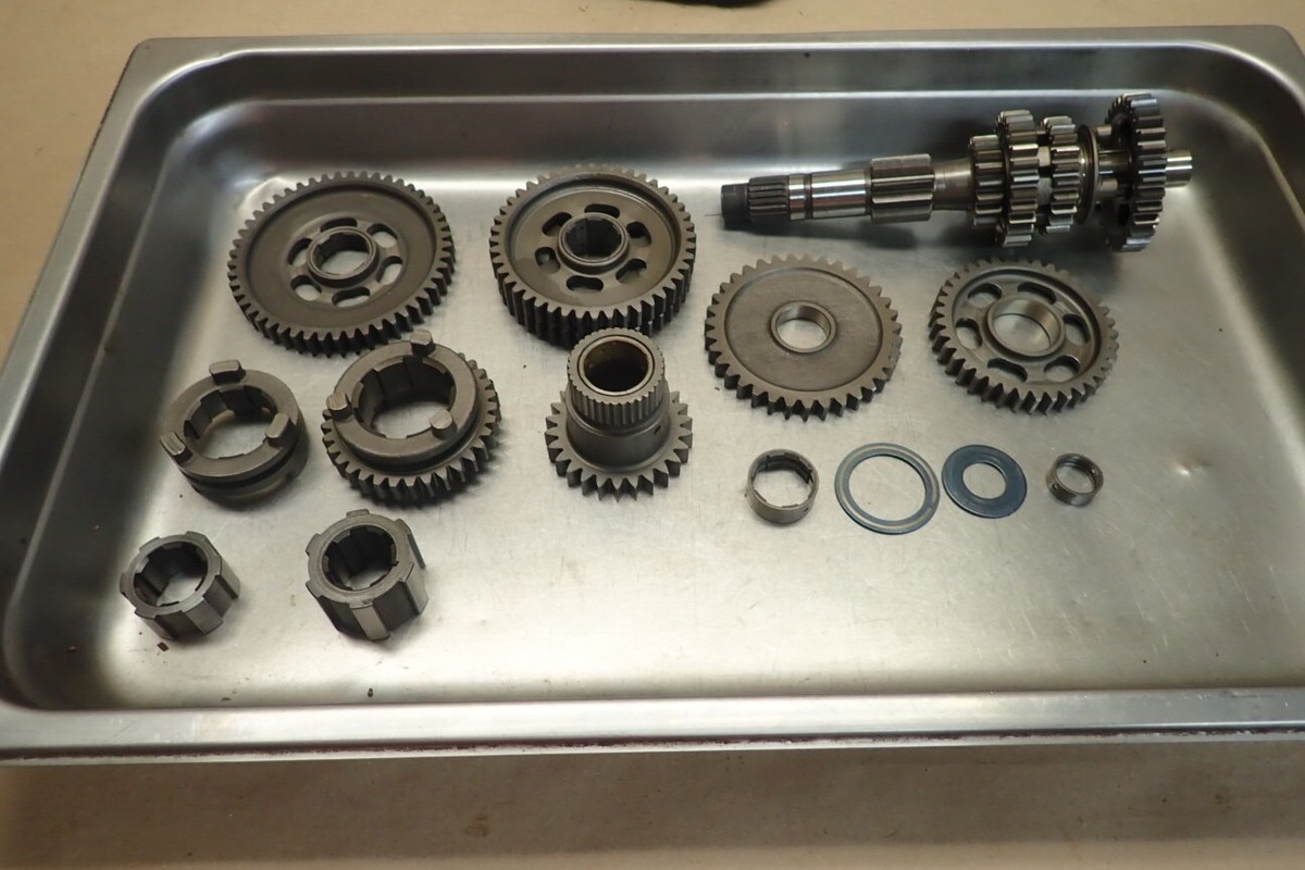 proactiv+8本セット HONDA ATC 250 MISC TRANSMISSION GEAR ASSY | eBay