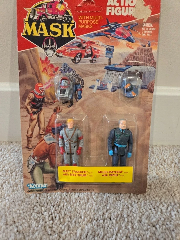 Kenner M.A.S.K. Matt Trakker & Miles Mayhem MOC Vintage *DAMAGED* - Image 4 of 4