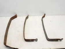 2011 Chevrolet Traverse (3.6L / AT / FWD) Fuel Tank Straps Only 