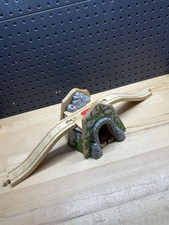 Thomas Friends Wooden Railway 2002 Mountain Overpass Tunnel Ascending WORKING