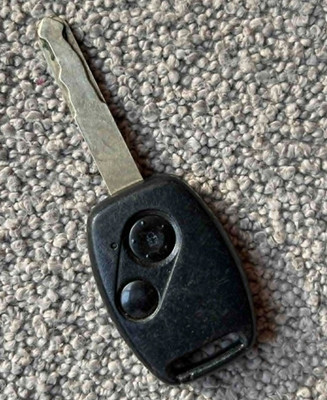 ORIGINAL HONDA 2 TASTEN FERNBEDIENUNG AUTO SCHLÜSSELANHÄNGER - KOSTENLOSE LIEFERUNG