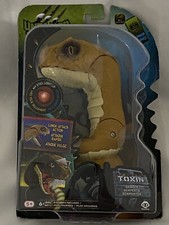 Untamed Fang Snake TOXIN Figure Fingerling new
