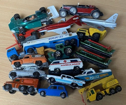 Vintage Joblot  MATCHBOX /LESNEY Cars Vans and Trucks