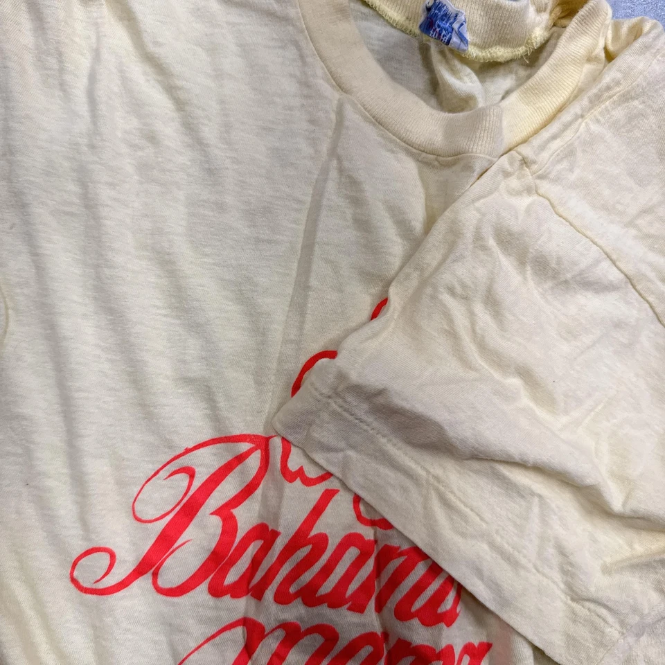 Camisa De Colección Bahama Mamá Para Hombres Mediana Amarilla Roja Hibisco Gráfico Camiseta Rosa Foto 3 de 4