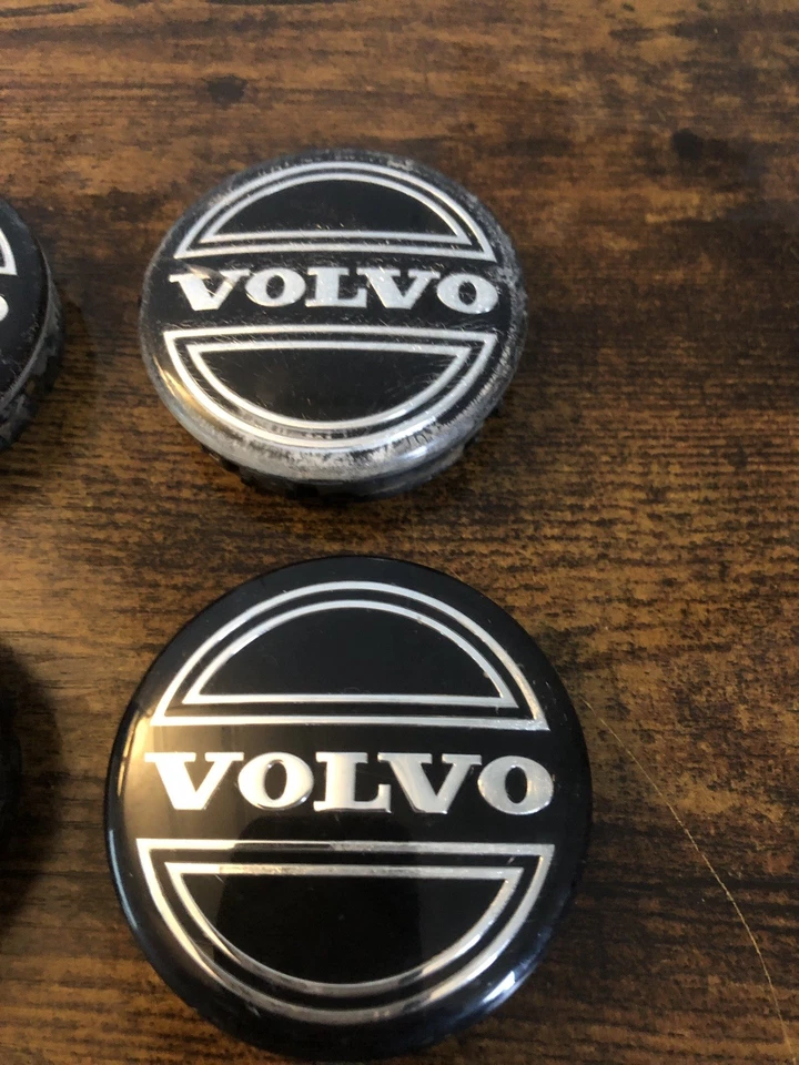 Редкие классические центральные колпаки ступицы колеса из сплава от оригинального производителя VOLVO 30666913 — набор (4) - Изображение 4 из 4