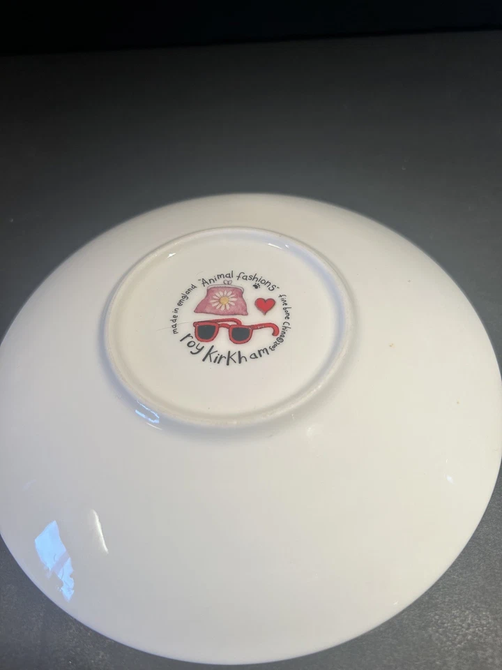 PLATILLO TAZA DESAYUNO PASEO PERRO, porcelana de hueso fino, hecho en Inglaterra por ROY KIRKHAM Foto 4 de 4