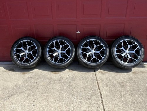 21" OEM JEEP GRAND CHEROKEE L SUMMIT  21 " MACHINED BLACK WHEELS AND TIRES L/NEW