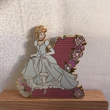 Stellar Badger Disney Cinderella Flowers On Stairs LE Of Only 75 Jumbo Pin RARE