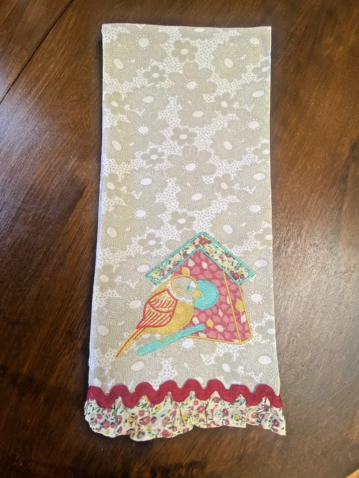 Toalla de mano con detalles artísticos bordada retro patrón de pájaro y pajarera nueva sin etiquetas Foto 2 de 4