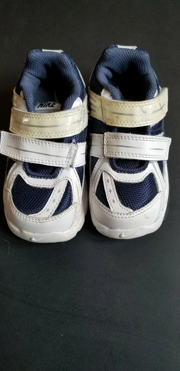 Nike Toddler Sneaker GUC White Hook and loop | eBay