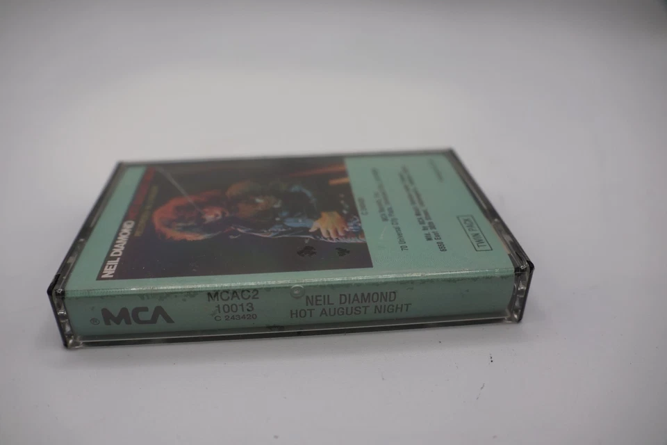 Hot August Night by Neil Diamond (Cassette, Jun-1983,) Printed in U.S.A - Image 3 of 3