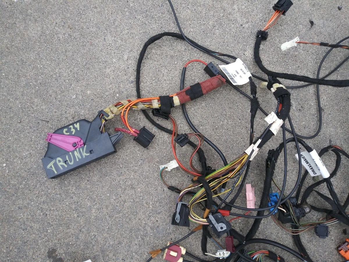 2010 MERCEDES CLS 550 W219 TRUNK INSIDE WIRING HARNESS 2115404106  