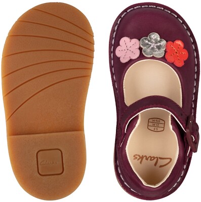 NEU UND VERPACKT Clarks Kleinkind Mädchen COMET GEM beere Lederschuhe