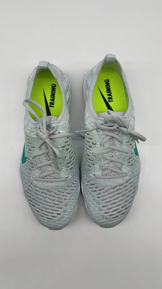 Кроссовки тренировочные женские Nike Air Zoom Fearless Flyknit размер 8,5 новые 850426-104 винтажные - Изображение 2 из 4