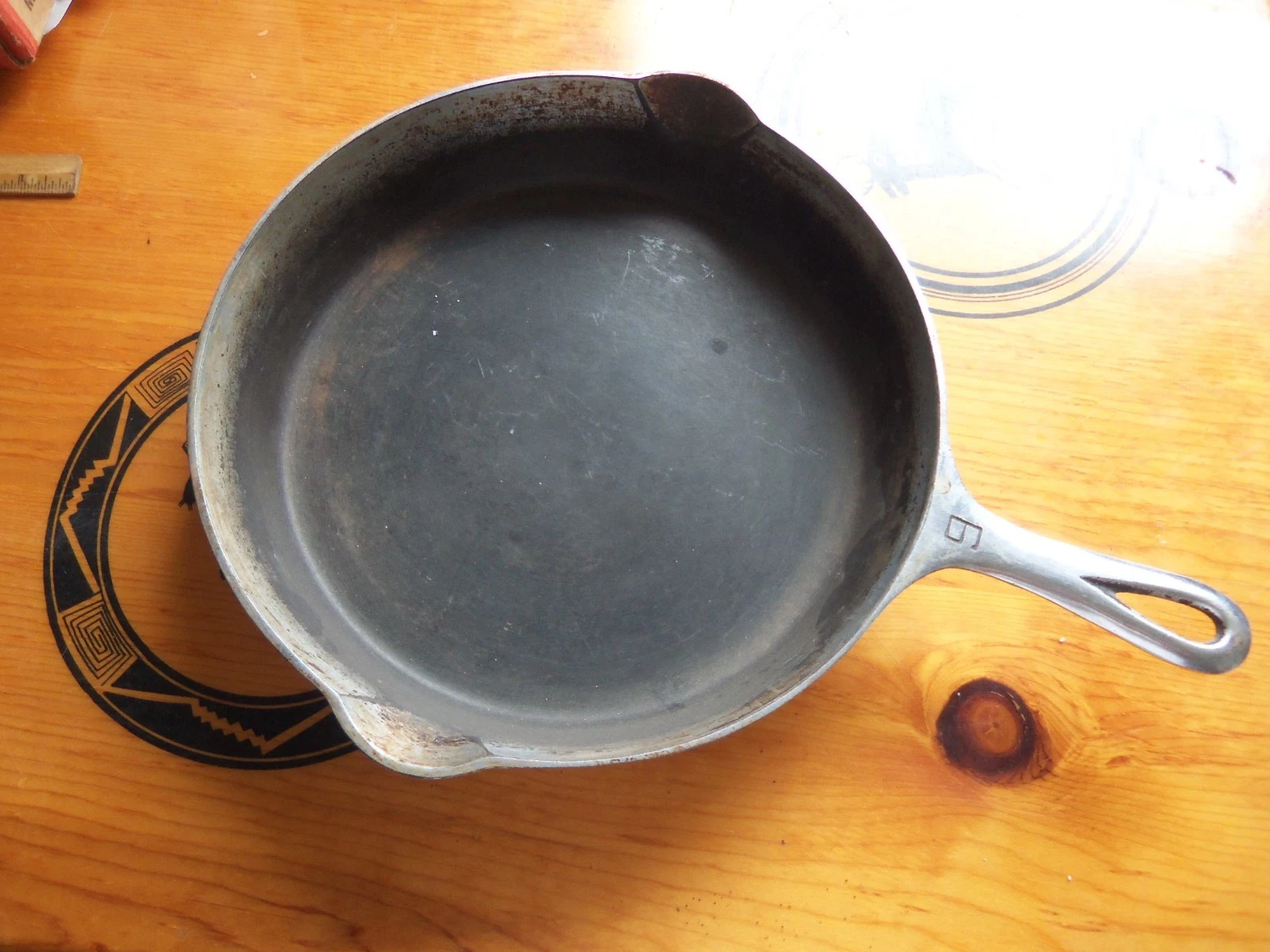 Vintage Griswold #9 Cast Iron Skillet 710C Nickel Plated Double Spout