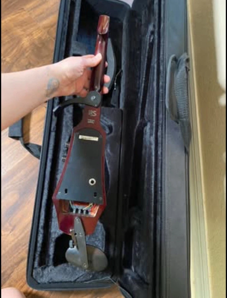 NS Design WAV-4 Electric 4-String Transparent sunburst Violin with Custom Case - Image 3 of 4