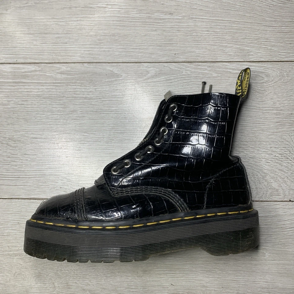 Dr Martens Sinclair, photo 1 of 5