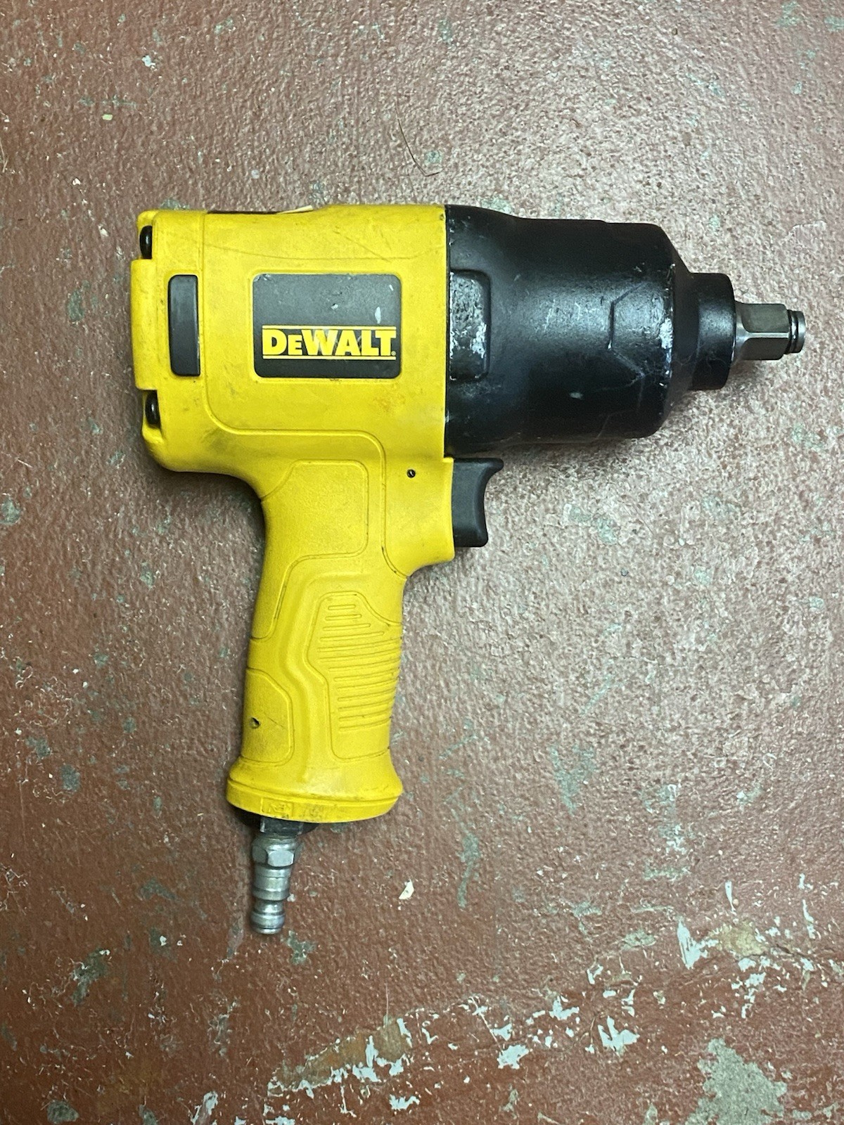 DEWALT Tools Pneumatic Impact Wrench 1/2&rdquo; Driver Air Power