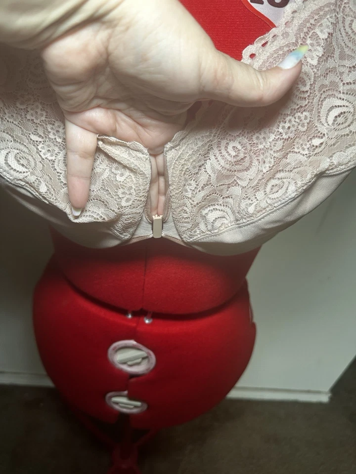 Sujetador GLAMORISE beige cierre delantero trasero Wonderwire, EE. UU. 46DD, UK 46DD, NUEVO SIN ETIQUETAS Foto 2 de 3