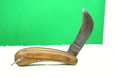 Vintage Pavo Real Pruning Knife W/ Peacock Emblem