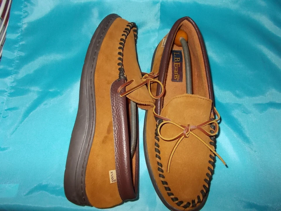 L.B. Zapatillas Evans 'Atlin' de gamuza castaño sin usar, en caja para hombre - 12M Foto 3 de 4