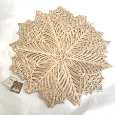 Pier 1 Imports Snowflake Placemats Metallic Cutout Pressed Vinyl New Set of 10