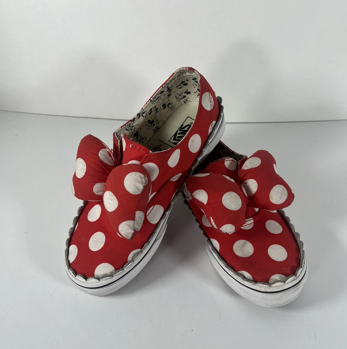 Vans minnie 2025 mouse bow shoes