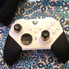 Microsoft Xbox Elite Series 2 Wireless Contro...