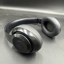 Beats Studio 3 Black Wireless Over-Ear Bluetooth Headphones Used
