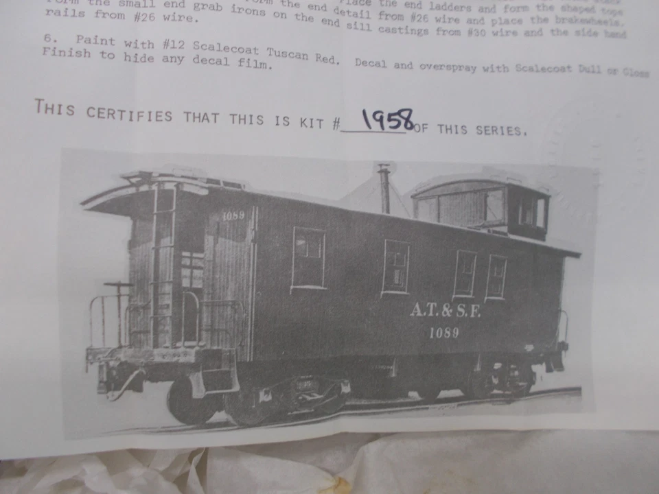 AMBROID # H-22 ~ A.T. & S.F. CABOOSE CAR KIT ~ HO SCALE ~ LOT--B - Image 3 of 4