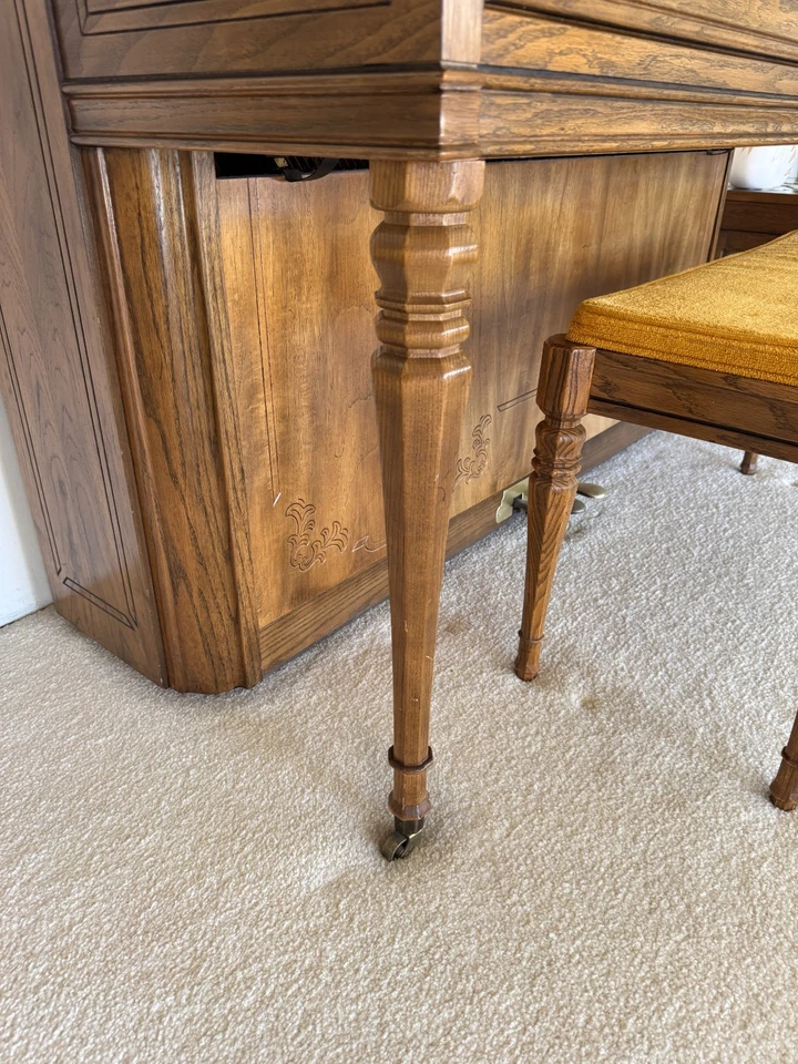 Piano - Kimball Brand - Spinet Type - Brown Color - 88 Keys - 3 Pedals - Image 4 of 4