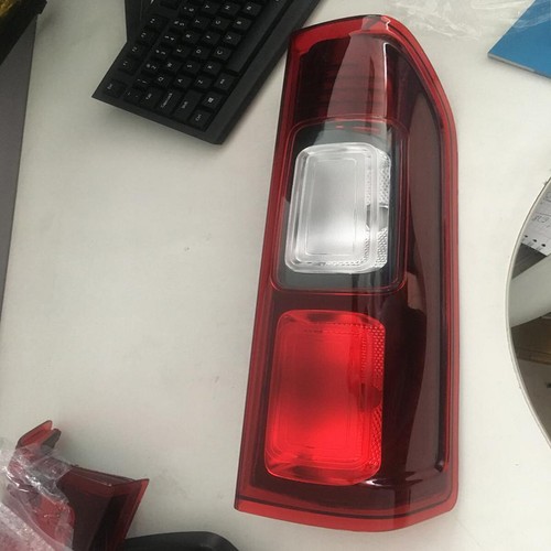 FOR RENAULT TRAFIC REAR LIGHT LAMP BACK LENS DRIVERS OFF RIGHT SIDE (2014-2019) - Picture 6 of 8