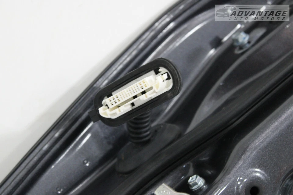 2017–2018 TOYOTA PRIUS ПЕРВОКЛАССНЫЙ КОРПУС ЗАДНЕЙ ПРАВОЙ ДВЕРИ МАГНИТНЫЙ СЕРЫЙ МЕТАЛЛИЧЕСКИЙ ОТ ОРИГИНАЛЬНОГО ПРОИЗВОДИТЕЛЯ - Изображение 4 из 4