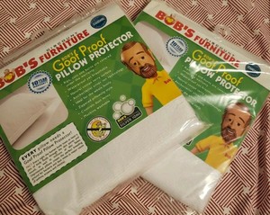2 New Bob S Furniture Goof Proof Stander Size Pillow Protector