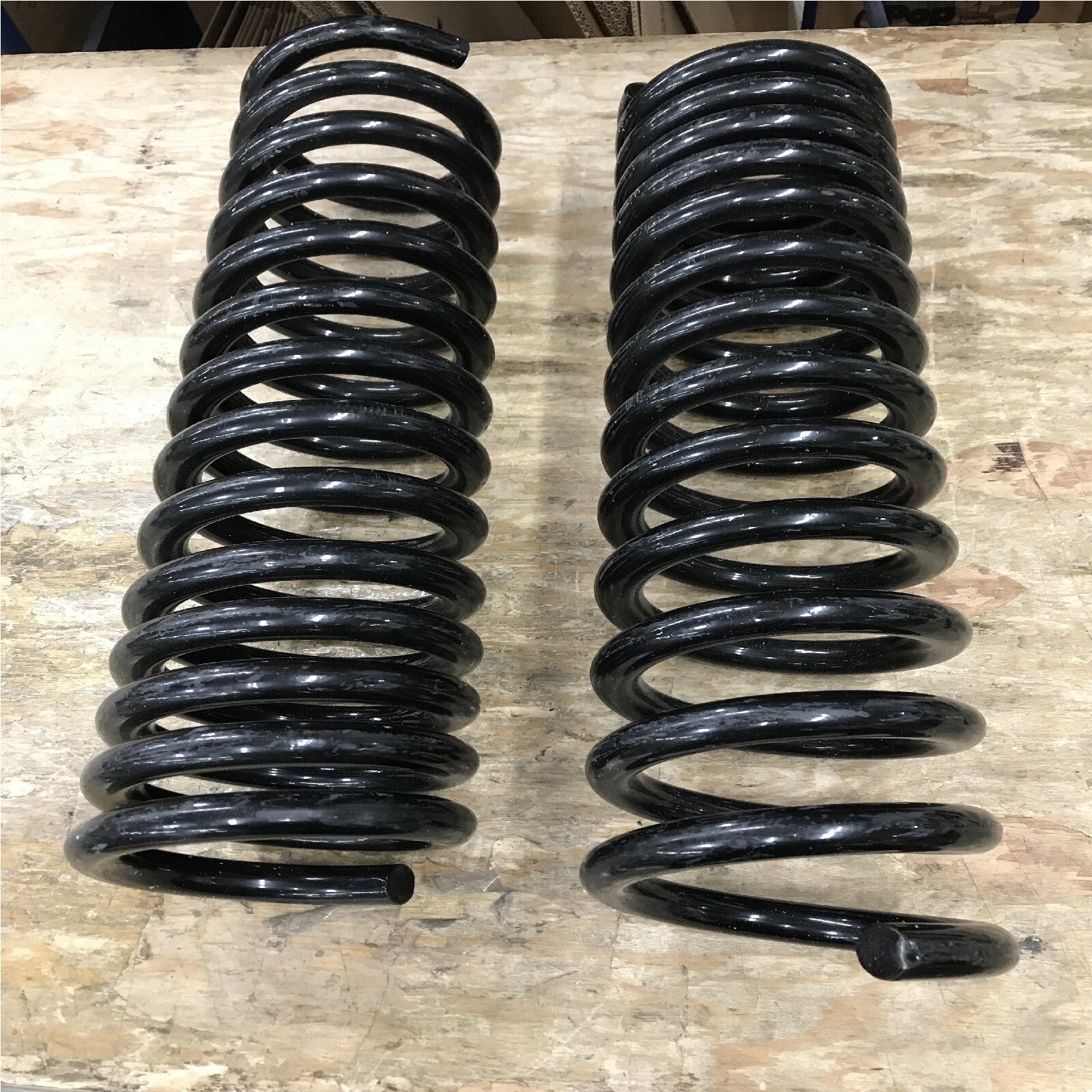 BDS 032602 Pair of Front Coil Springs for Ram 2500 3500 4WD Diesel w/ 6