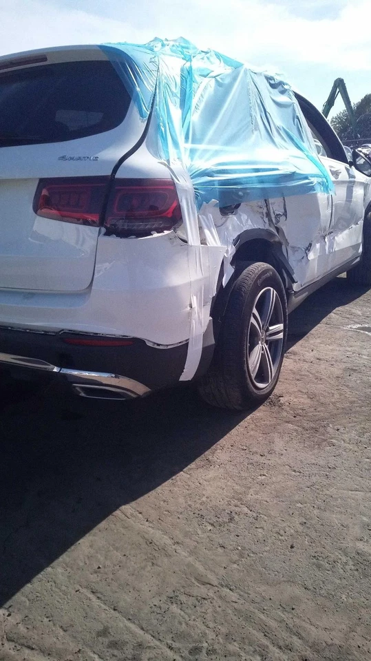 Capó usado se adapta a: Mercedes-benz Mercedes clase GLC 253 2020 tipo SUV y SUV cupé Foto 3 de 4