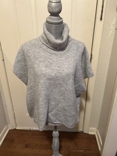 Universal Thread OS Gray Short Sleeve Sweater