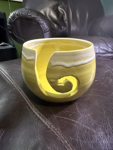 Ceramic Yarn Bowl Handmade Painted Pottery for Knitting Crochet Yellow White EUC