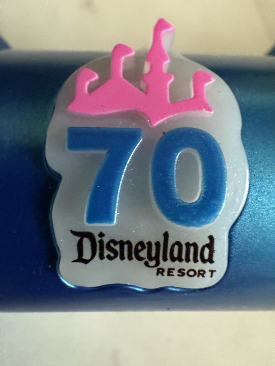 🔥Disney Parks - KEY TO DISNEYLAND - 70TH ANNIVERSARY - NEW