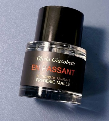 Frederic Malle EN PASSANT Parfum Spray - Full Size 1.7 oz / 50 mL New & Fresh