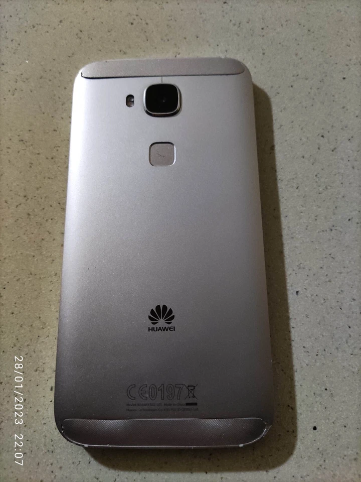 Telefono Huawei G-8 libre - Imagen 3 de 4