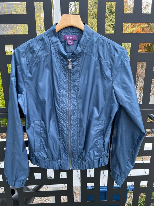 Zobha Women's Windbreaker (Size M)