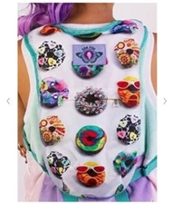 Dan Pak Hydration Pack 72 Ounces NWT Donuts