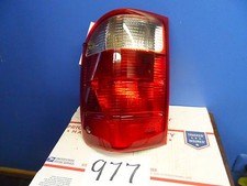 93 94 95 96 97 Ford Ranger Driver taillight Used tail light #977