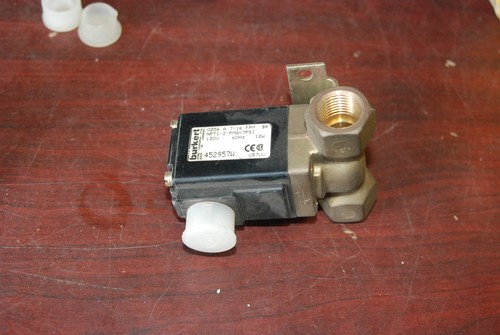 Burkert, 0256-A-7/16, FPM BR, NPT1/2 PMAX 7PSI, 120V, 60Hz, 12W, Brass Valve NEW - Afbeelding 2 van 4