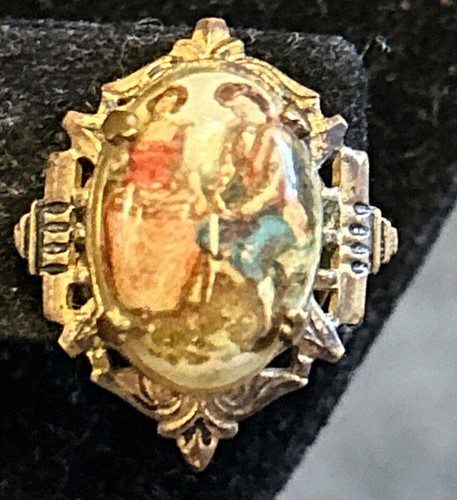 Vintage Pretty Victorian Portrait Locket & Pierced Earrings Gold Tone - Picture 4 of 13